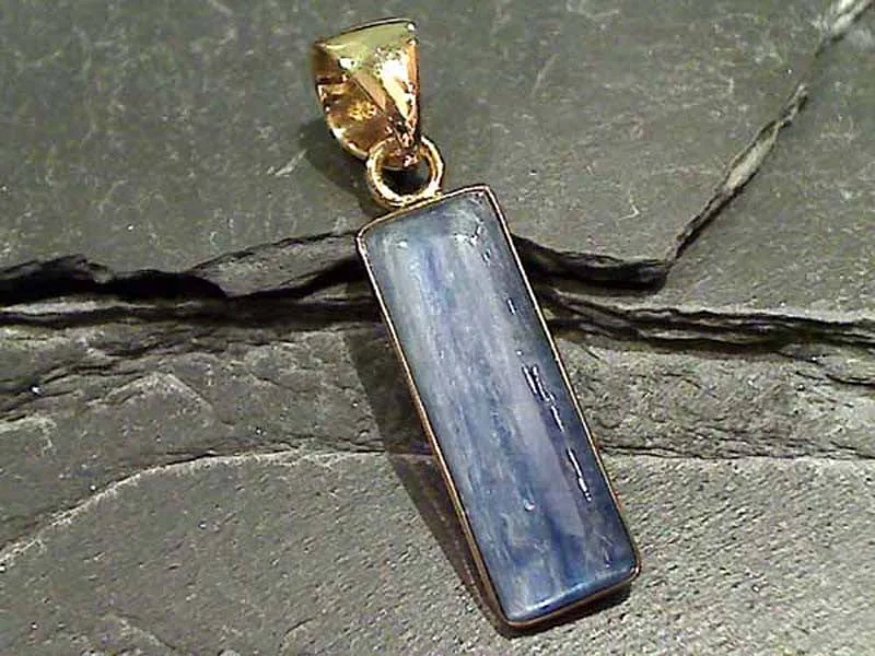 Best necklaces and pendants with opal gemstones for an iridescent glow-Kyanite and Alchemia Pendant