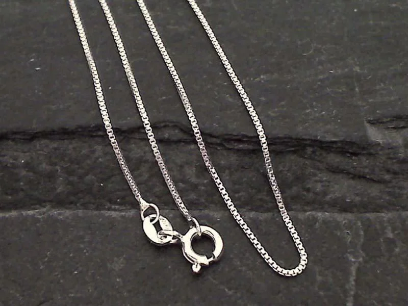 Necklaces and pendants with abstract shapes for a modern, creative appearance-20" Thin Gauge .9mm Box Chain - Sterling Silver