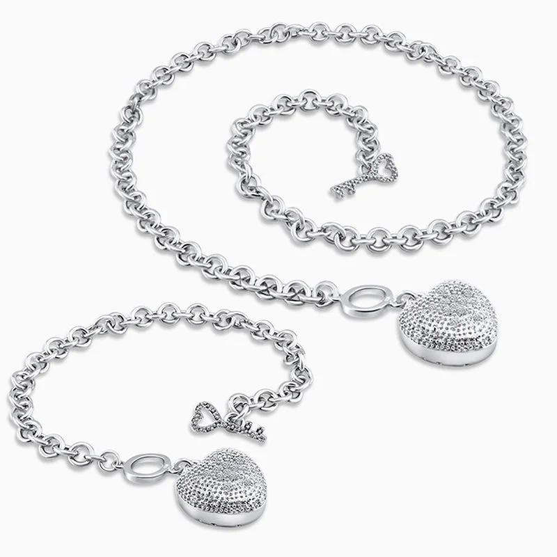 Beautiful necklaces and pendants with tree branch motifs for a nature-inspired design-Heart Toggle Key Clasp Jewelry Set