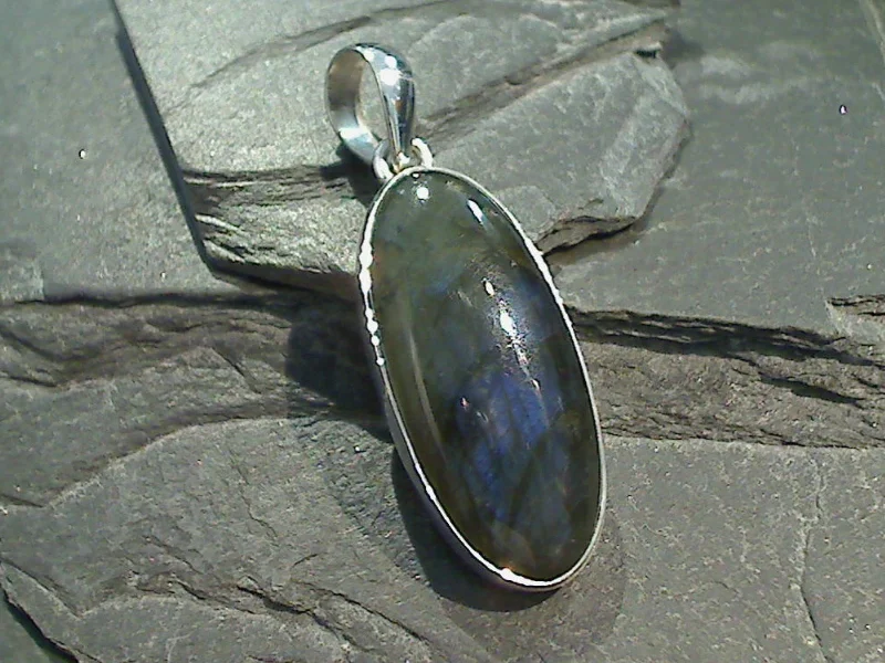 Necklaces and pendants with lotus flower designs for a spiritual, peaceful vibe-Labradorite, Sterling Silver Pendant