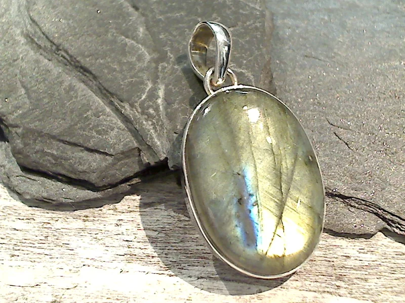 Stunning necklaces and pendants with sapphire gemstones for a luxurious blue hue-Labradorite, Sterling Silver Pendant