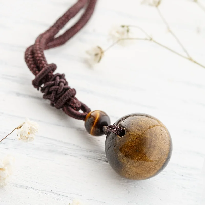 Best necklaces and pendants with intricate filigree for vintage-inspired elegance-Tiger's Eye Stone Necklace